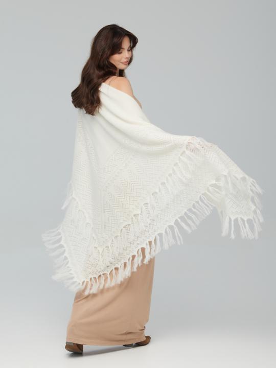 Premium White Down & Silk Shawl (150 × 150 cm)