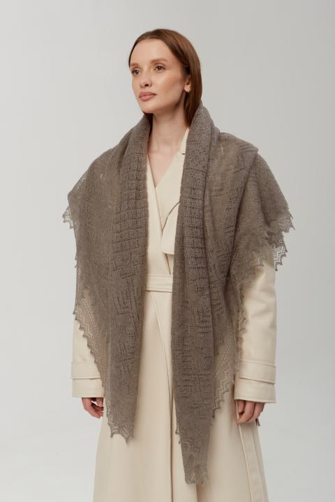 Gray Lace Down Shawl (140 × 140 cm)