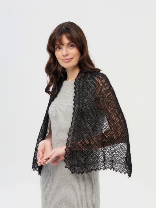 Black Lace Down Stole (120 × 40 cm)