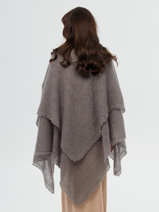 Premium Gray Down Shawl (150 × 150 cm)