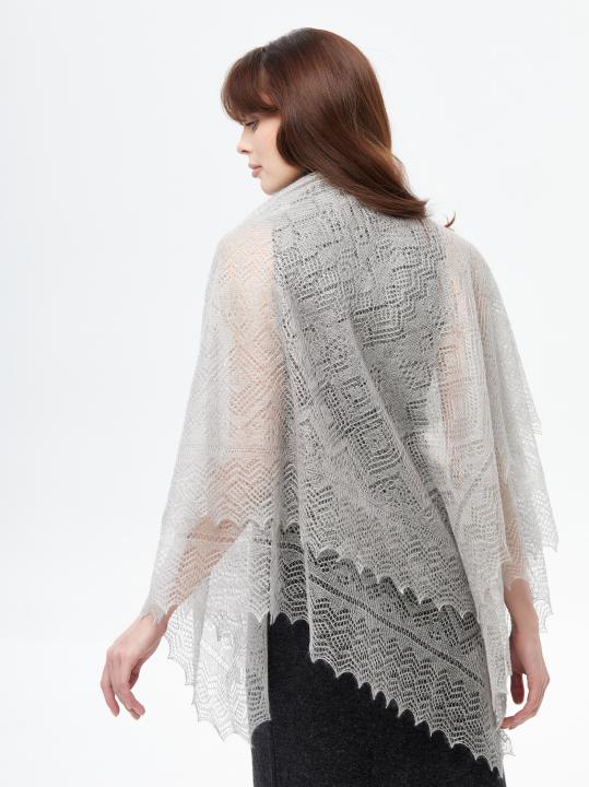 Gray Lace Down Shawl (120 × 120 cm)