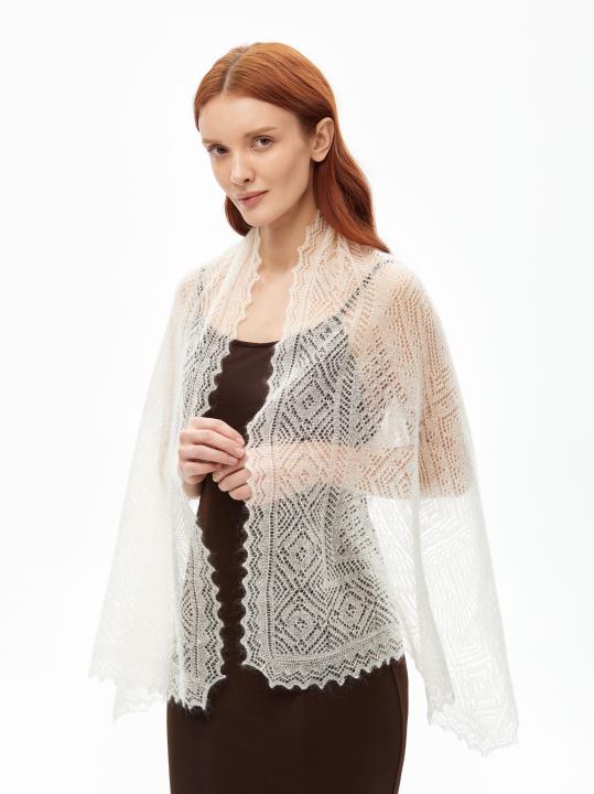 Ecru Lace Down Stole (140 × 60 cm)