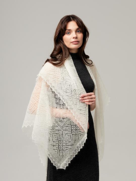 Premium Ecru Lace Down Shawl (120 × 120 cm)