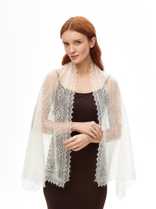 Ecru Lace Down Stole (140 × 60 cm)