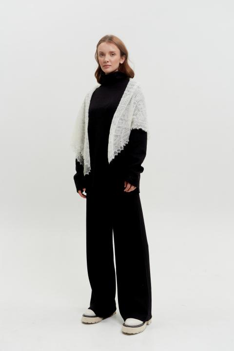 Ecru Lace Down Shawl