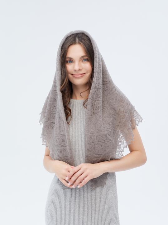 Gray Lace Down Shawl (110 × 110 cm)