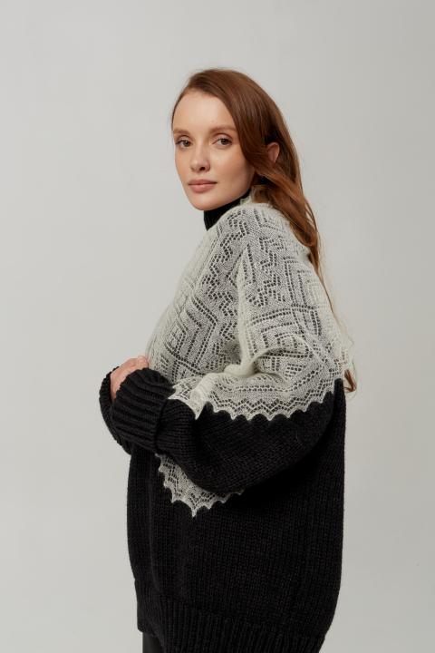 Ecru Lace Down Stole (120 × 40 cm)