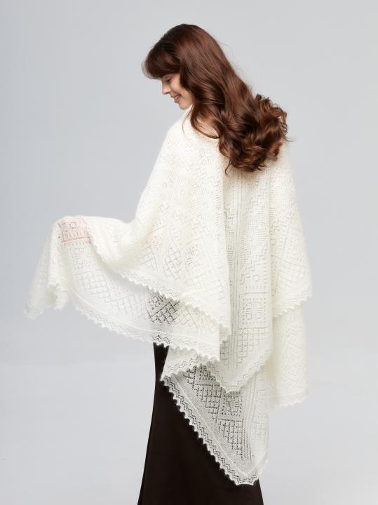 Premium Ecru Down & Silk Shawl (130 × 130 cm)