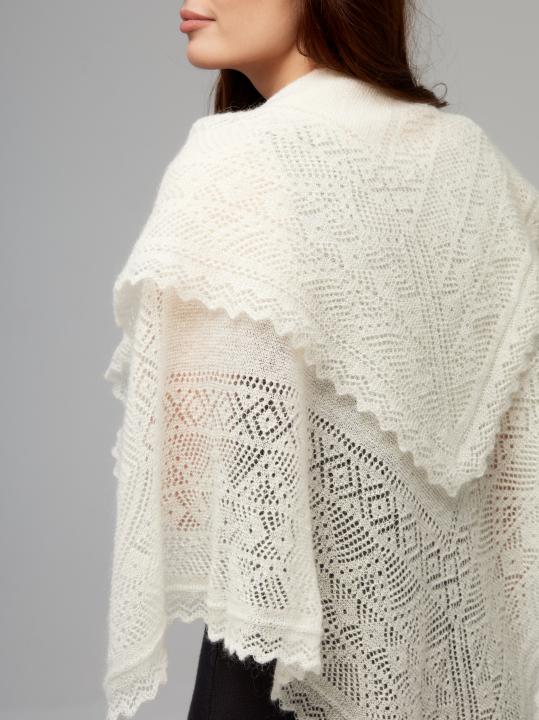 White Warm Down Shawl (100 × 100 cm)
