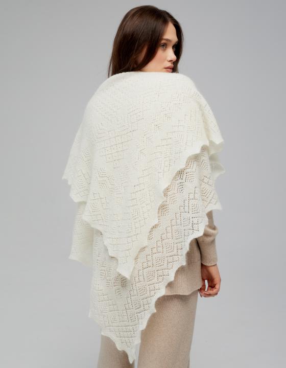 Warm Ecru Down Shawl (110 × 110 cm)