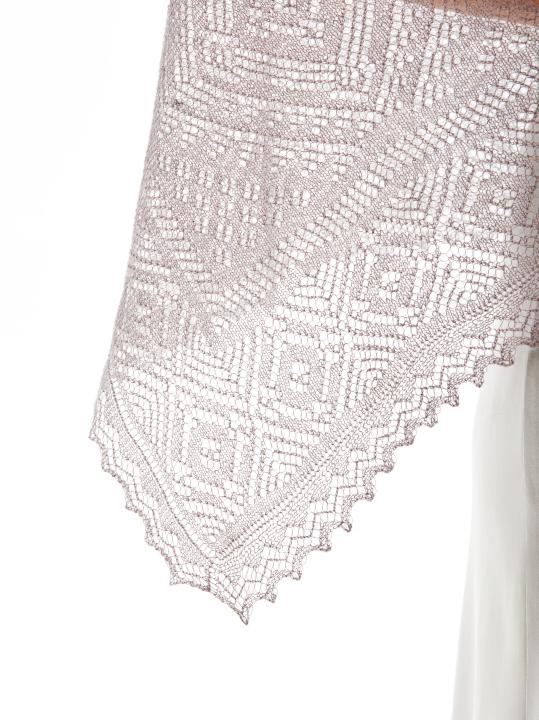 Gray Lace Down Stole (140 × 60 cm)