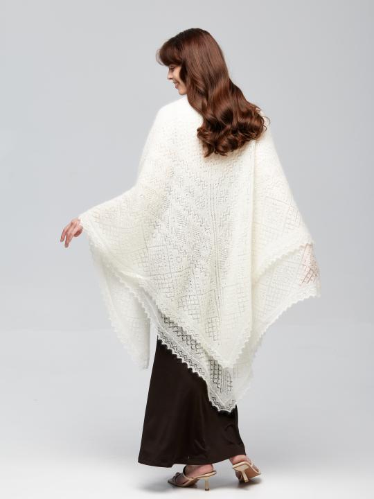 Premium Ecru Down & Silk Shawl (130 × 130 cm)