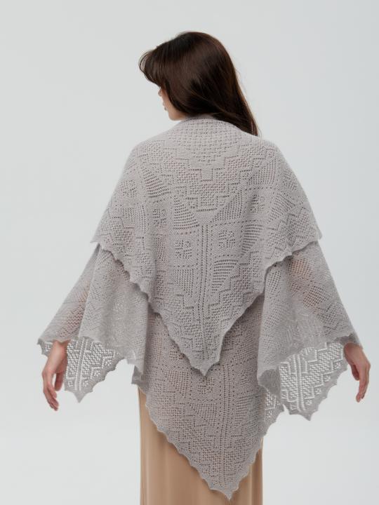 Gray Warm Down Shawl (120 × 120 cm)