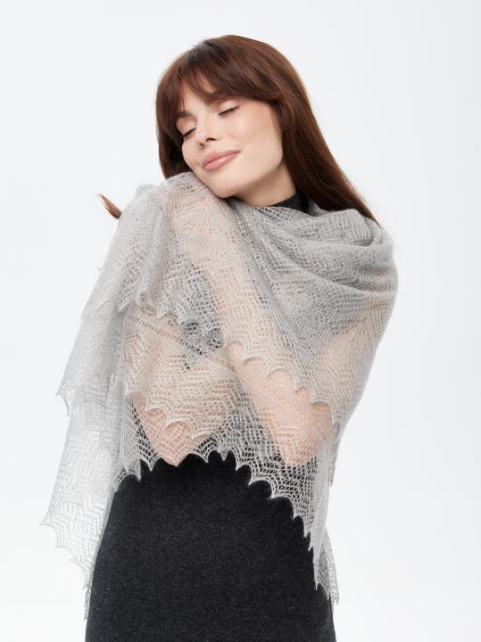 Gray Lace Down Shawl (120 × 120 cm)