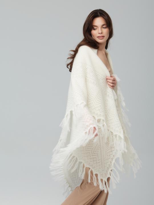 Premium White Down & Silk Shawl (150 × 150 cm)